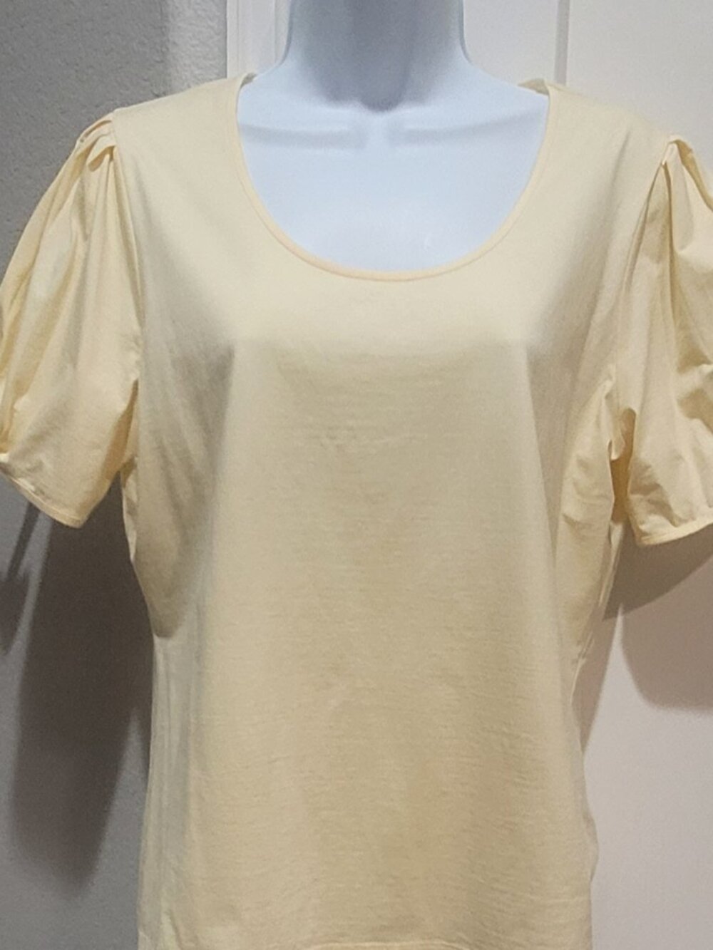ANTONIO MELANI Light Yellow  Short-Sleeve Puff Shoulder Tee
